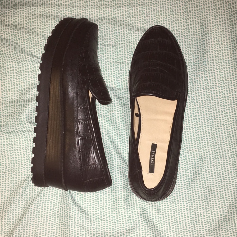 Alligator loafer creepers!